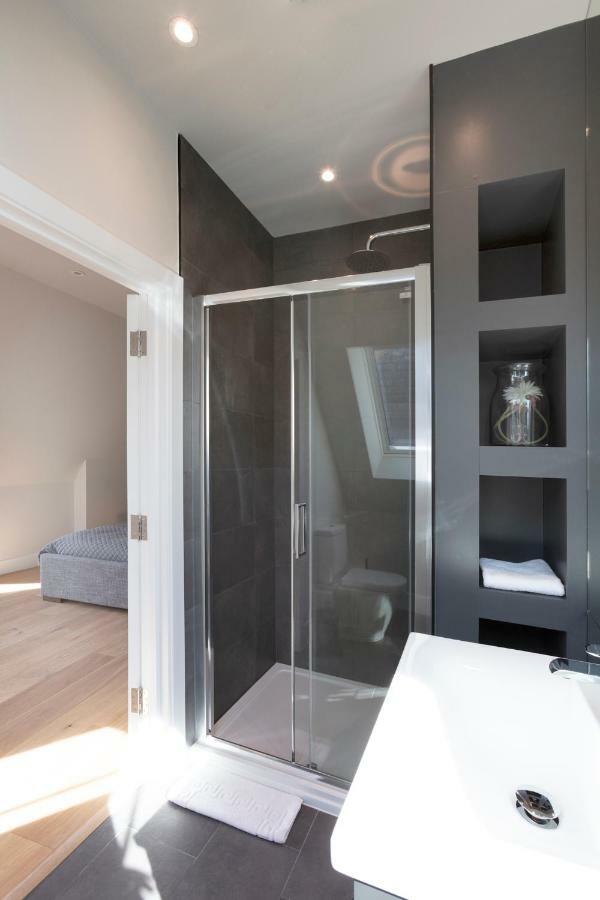 Hampden Apartments - The Richard ويندسور المظهر الخارجي الصورة